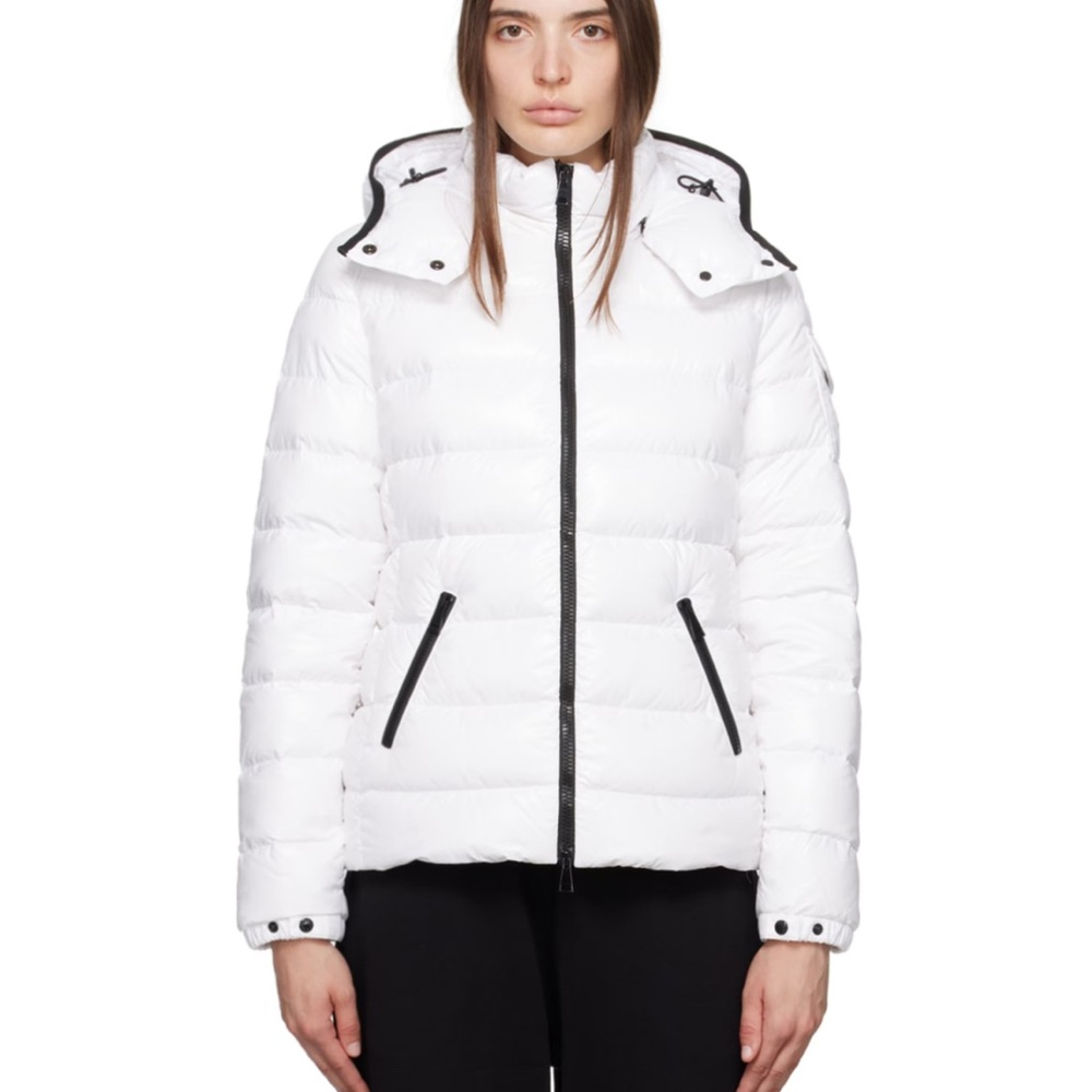 White Moncler puffer with detachable hood, size 0